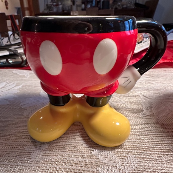 Disney Mickey and Minnie Ceramic footed pedestal mug/bowls from Disney World - Picture 4 of 14